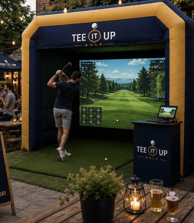A Weekend Tour event in full swing at a Founder Club venue